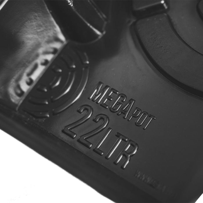 MegaPot 16L with 16L Root Pouch