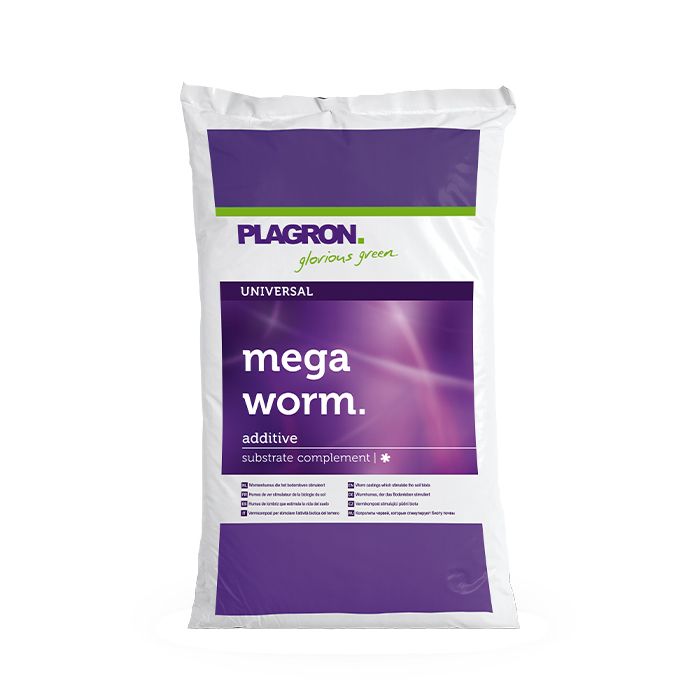 Plagron Mega Worm soil supplement